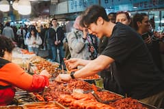 首尔街头美食市场之旅