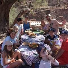 Prejdite sa cez Hidden Paradise Valley