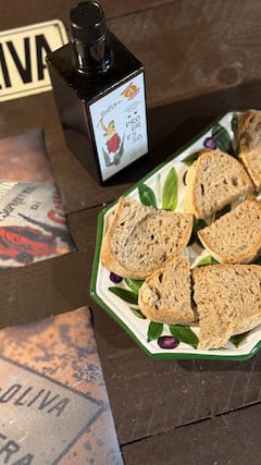 Taste olive oil and discover Ceraso
