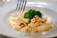 Turin Gourmet Food Tour with a Local - Full Meal
