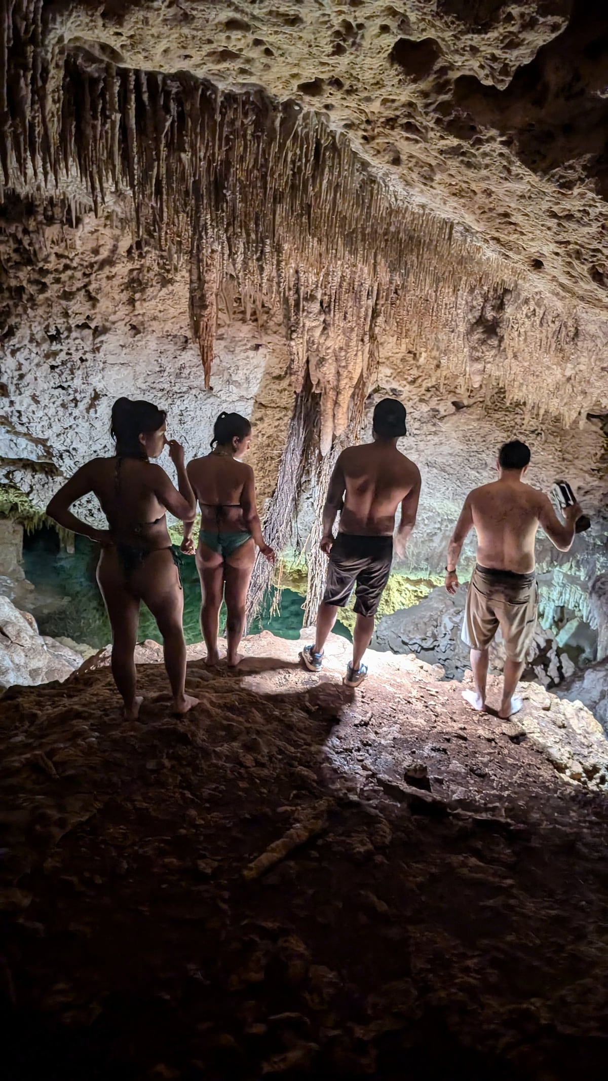 Reise mit dem E-Bike in die Unterwelt der Maya