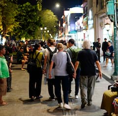 日惹夜间漫步与美食之旅