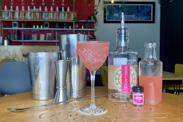 Შექმენით კოქტეილები Stillgarden Distillery ‑ ით