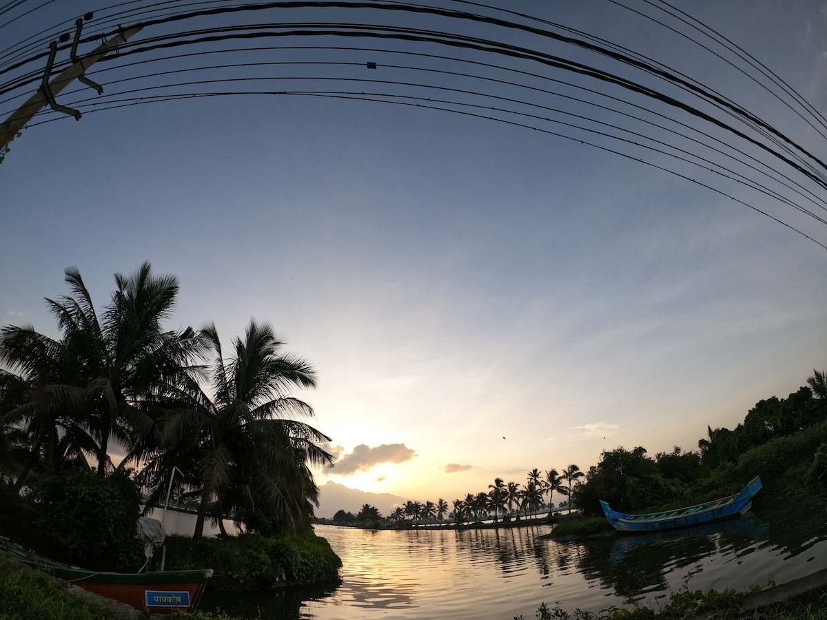 Watch sunrise in a fishing village