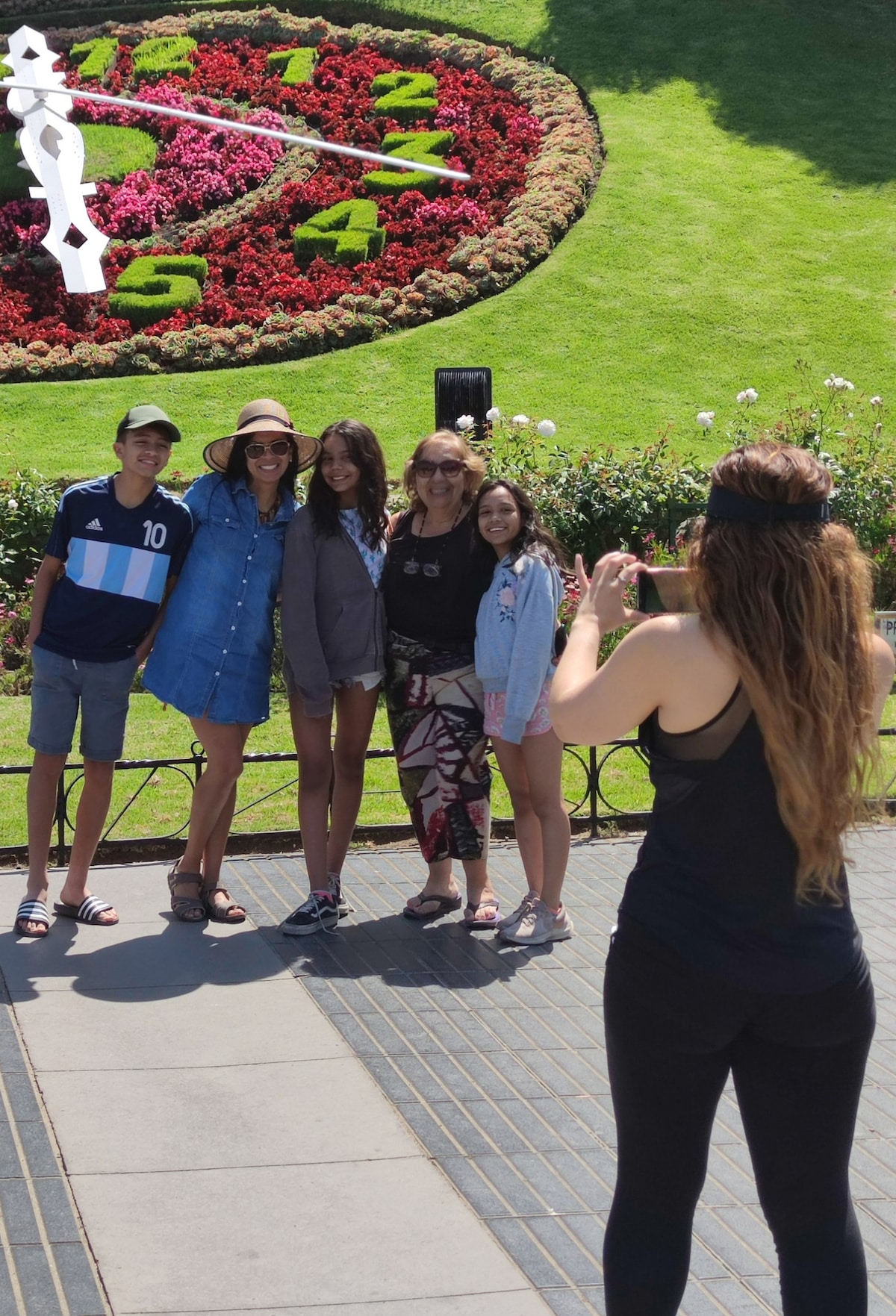 Viña del Mar Famosa: Art, heritage and local life