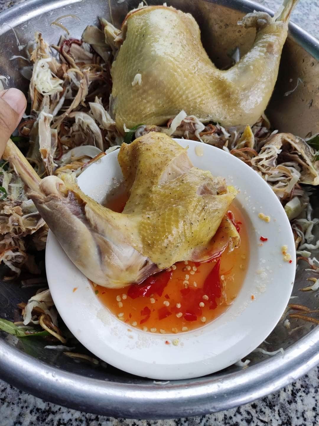 Pedal through Can Tho’s rural canals