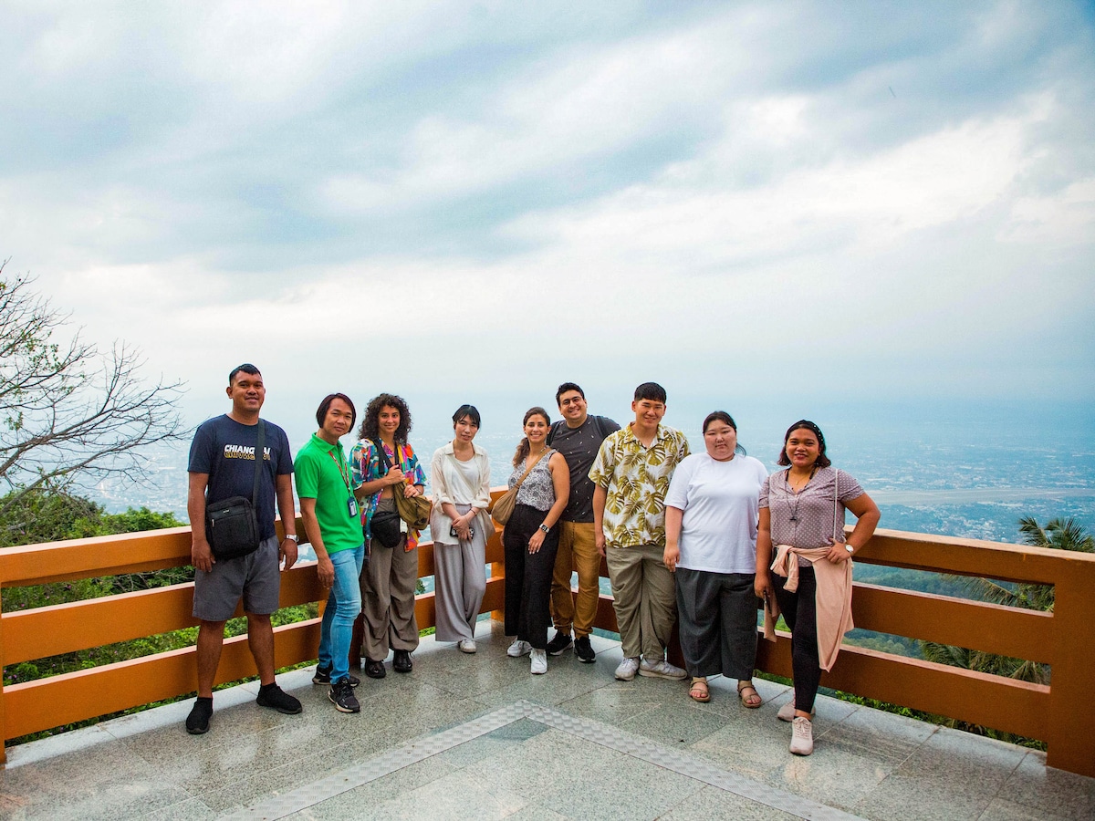 Catch the sunrise at Doi Suthep and Wat Pha Lat