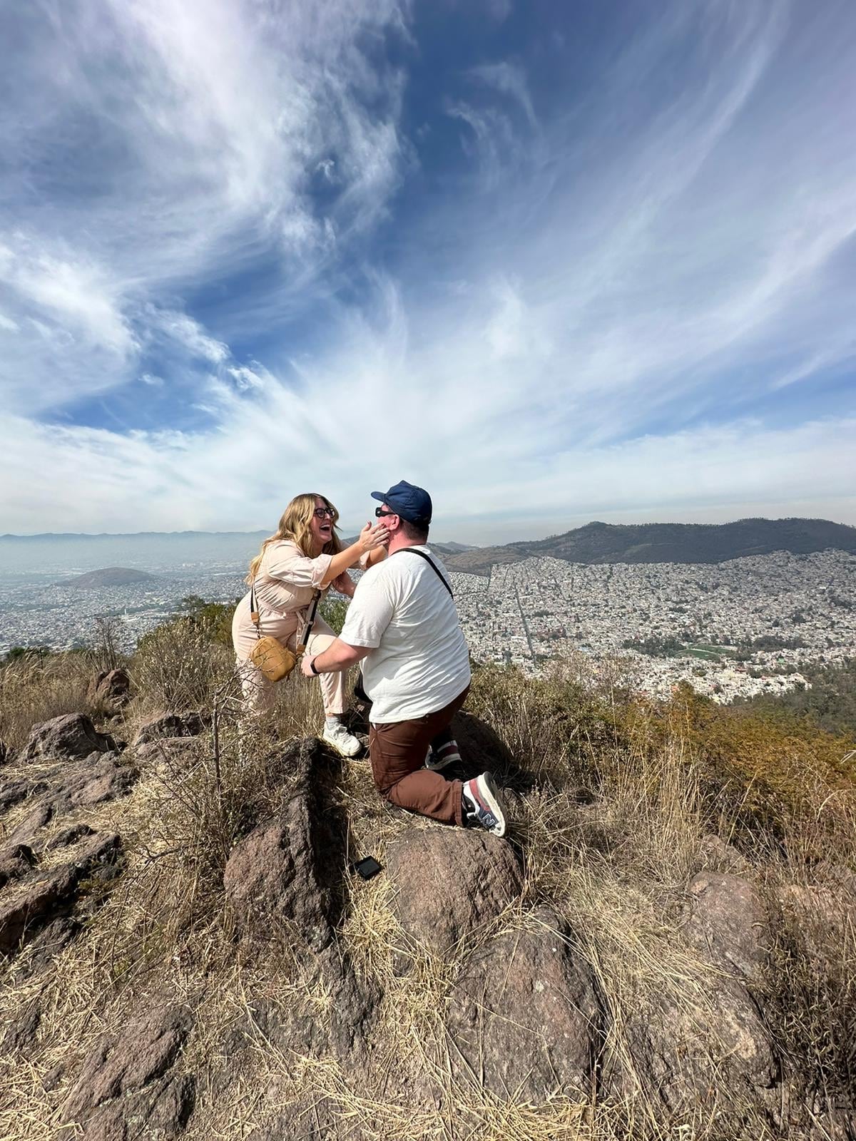 Cablebus: Navigate Barrios with a Local for Pulque