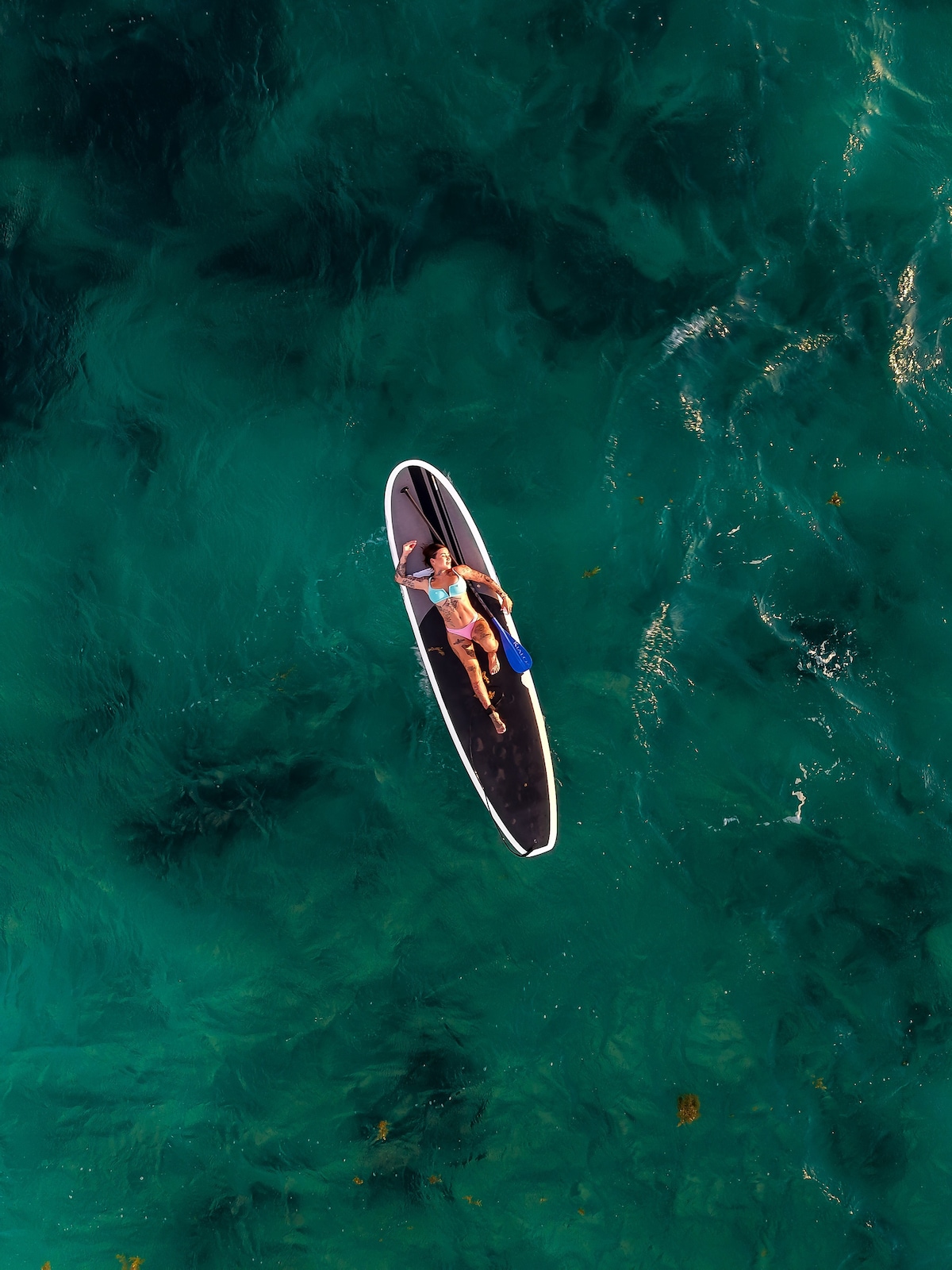 Paddle au soleil avec photos/vidéo de drone