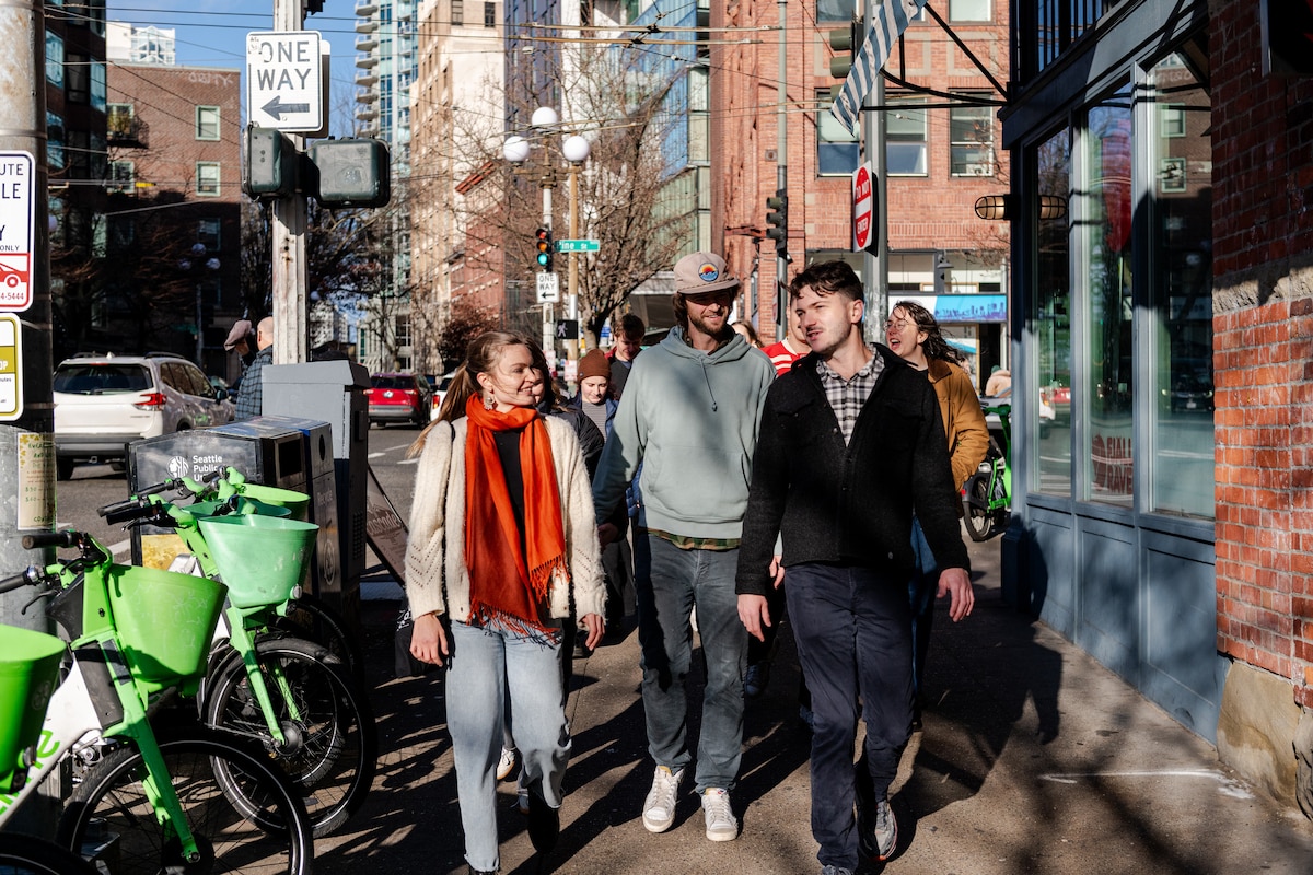 Explore Pike Place from Market to Table