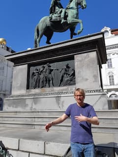 Recorrido guiado por la ciudad y Museo de Bellas Artes