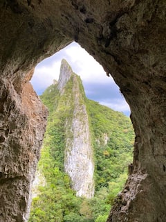 阿圭哈拉多山水上徒步旅行