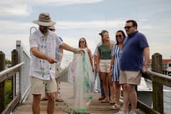 Découvrez l'histoire de la pêche à la crevette à Shem Creek
