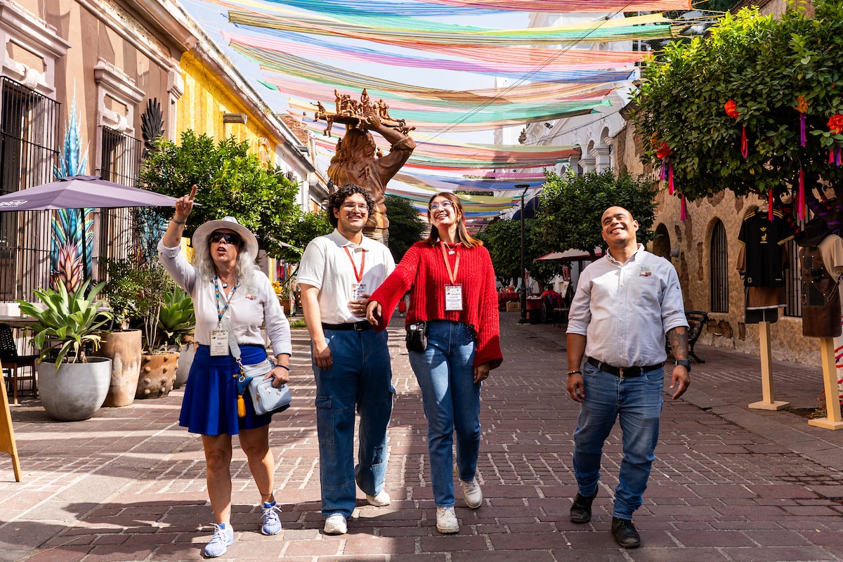 Explore Tlaquepaque