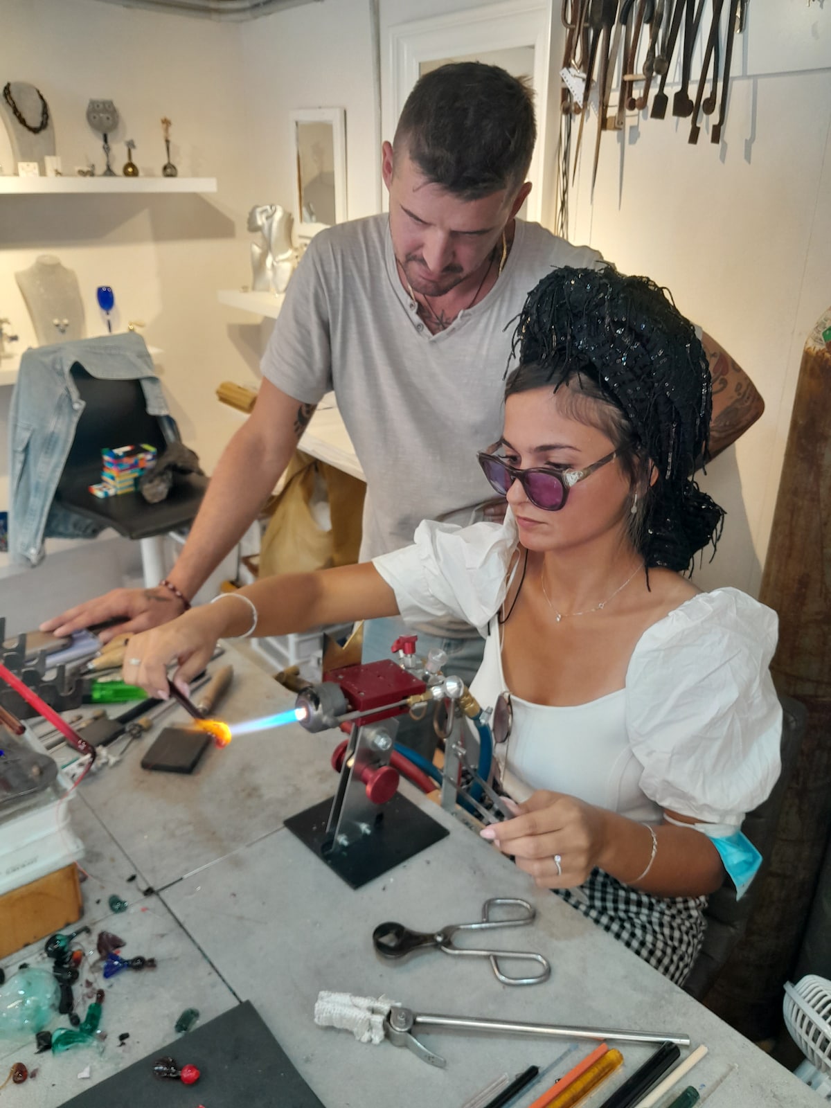 Craft Murano glass, make beads with Marta Rossetto