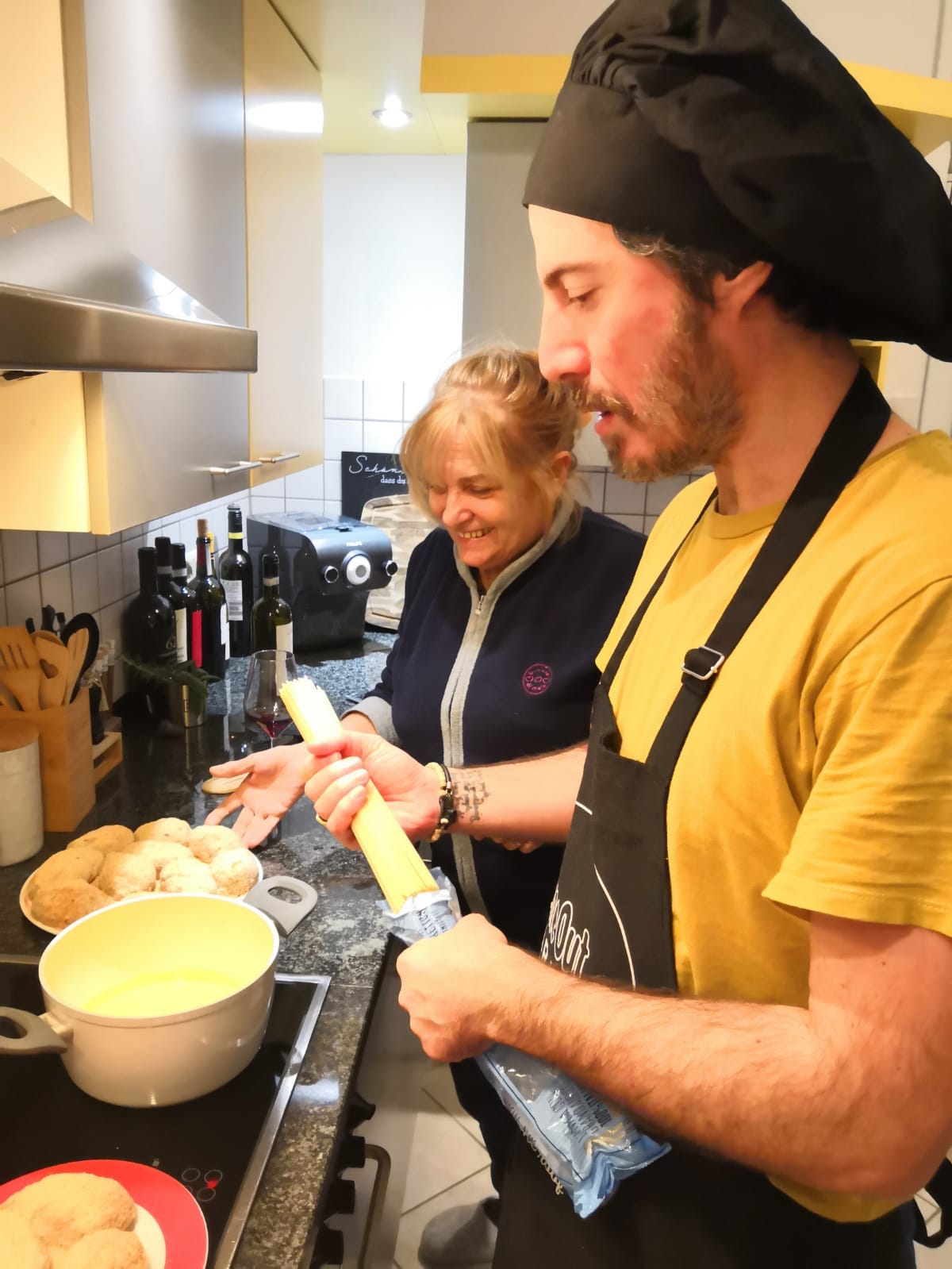 Prepare and enjoy Sicilian-Roman cuisine