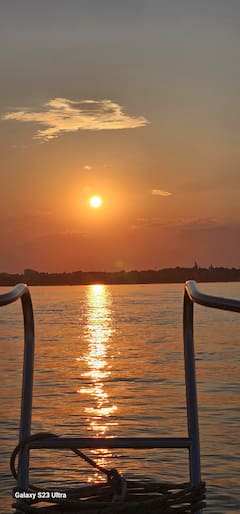 Cruise Belgrade's rivers with a boat captain