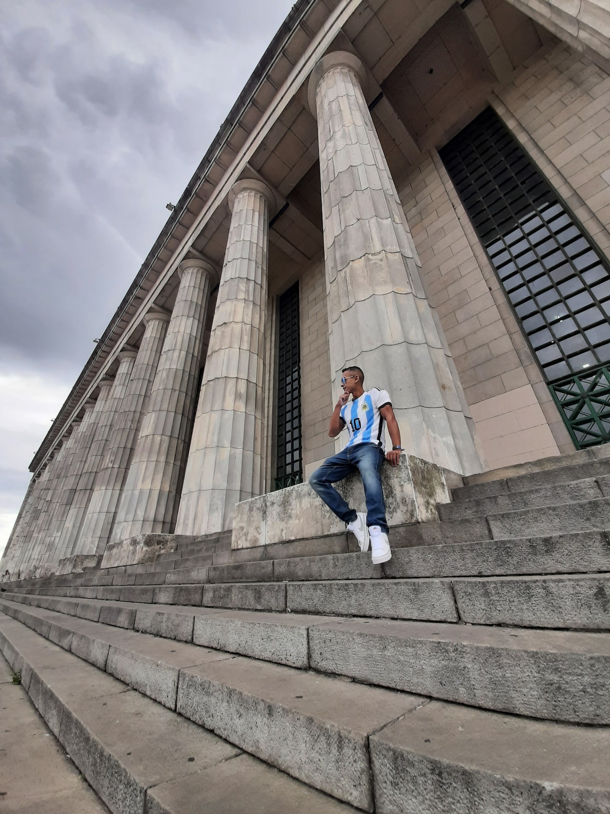 Put on your helmet and ride the coast by motorcycle