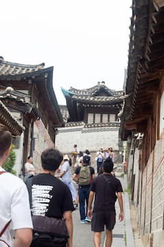 Bukchon to Ikseon: Walk Seoul Like a Local