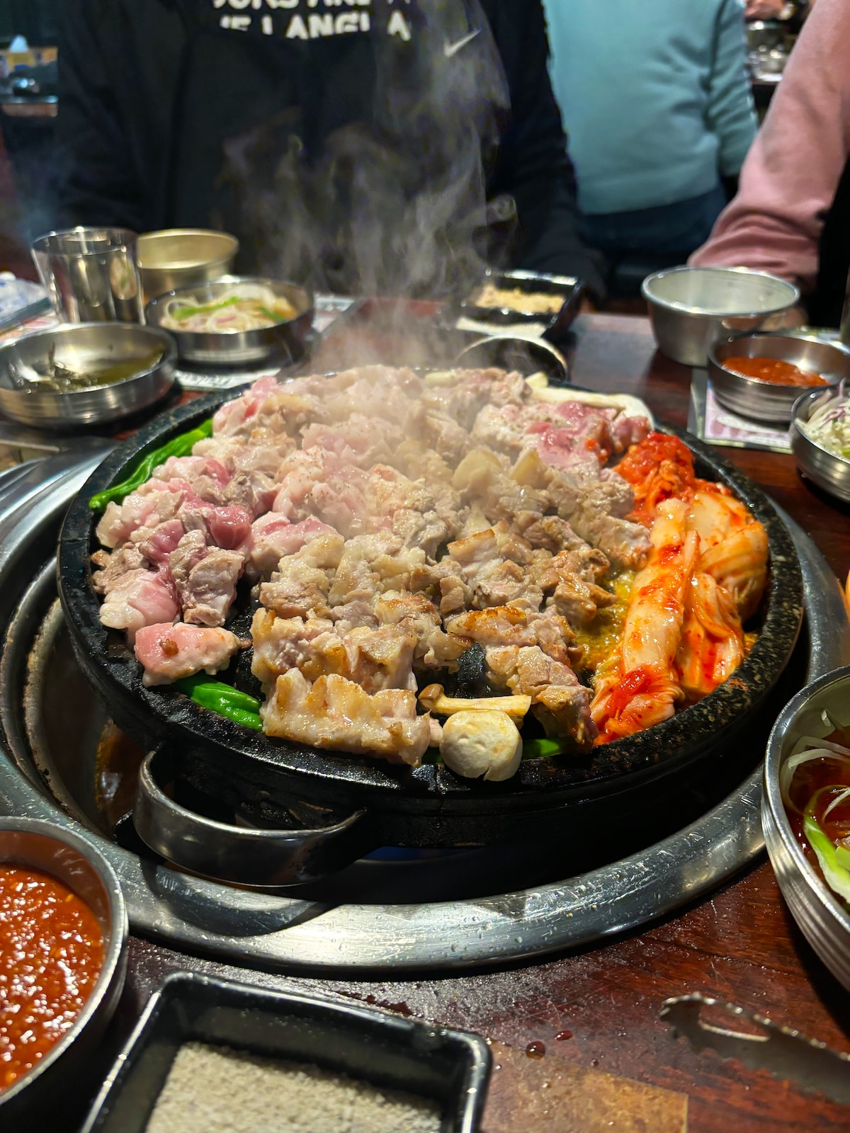 ホストが選ぶ今月の韓国焼肉スポット