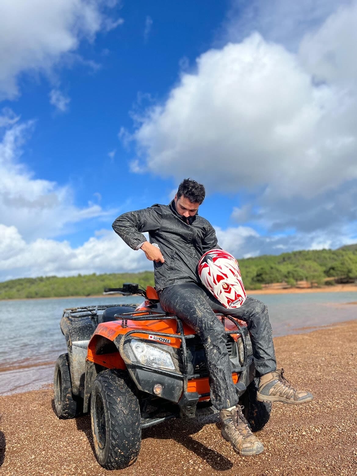 Explore the landscapes of Tetouan by quad