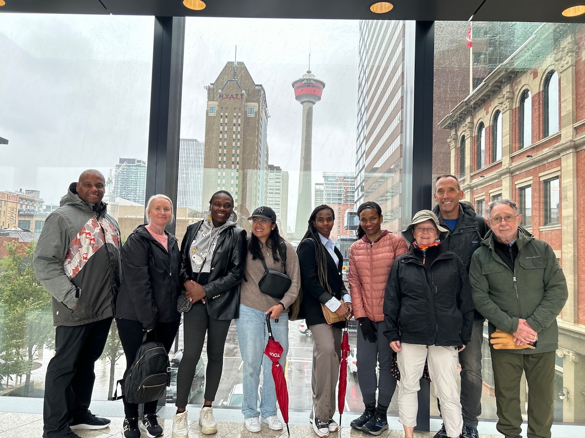 City Highlights Walking Tour of Downtown Calgary
