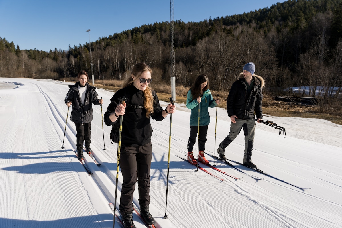 Learn to ski from a Viking