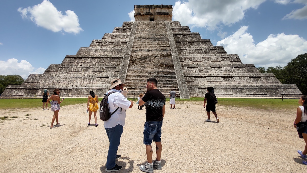 Discover Chichen Itza, cenote, and Valladolid