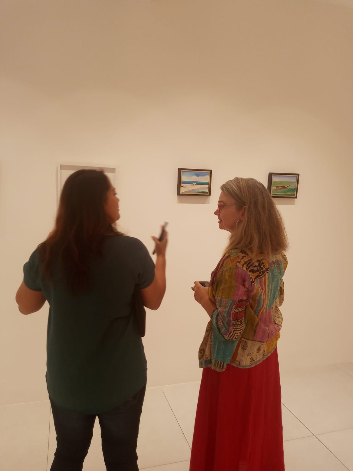 Appreciate works by artists from Ceará