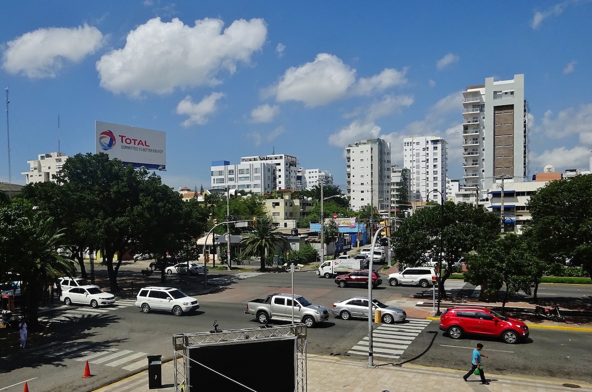 Santo Domingo Social and Political Walk