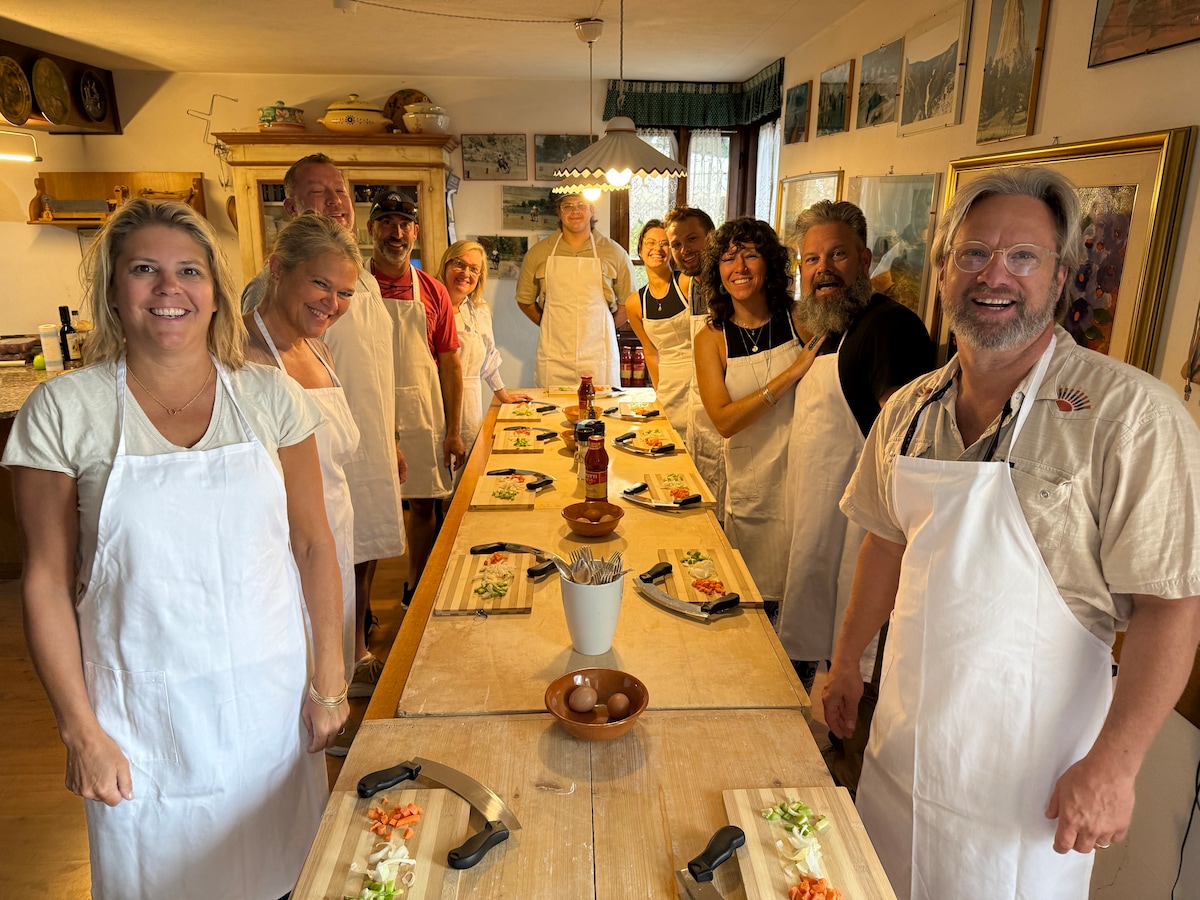 Nonnas…make fresh pasta in the family