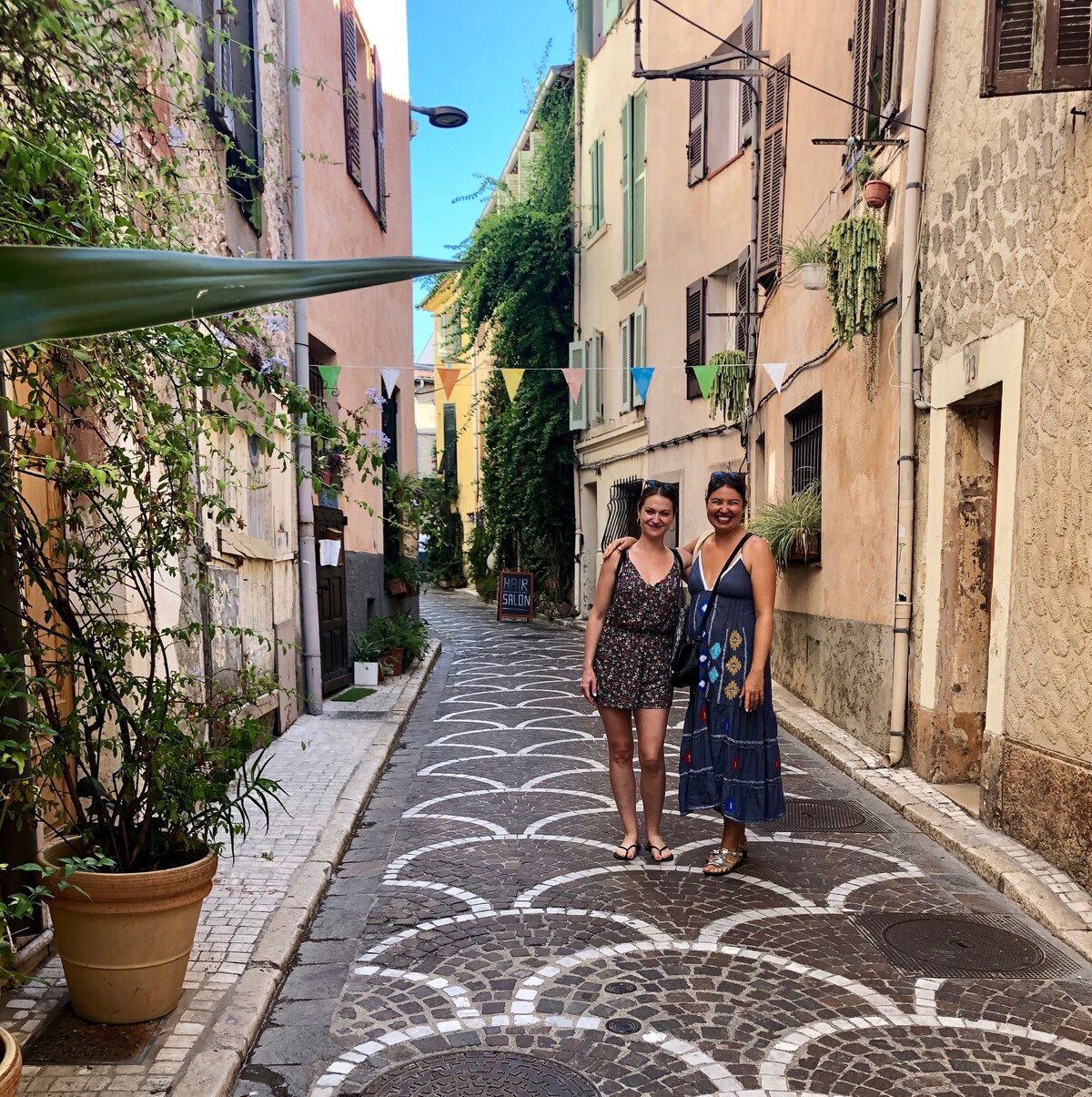 Explore Côte dAzur with a Writer