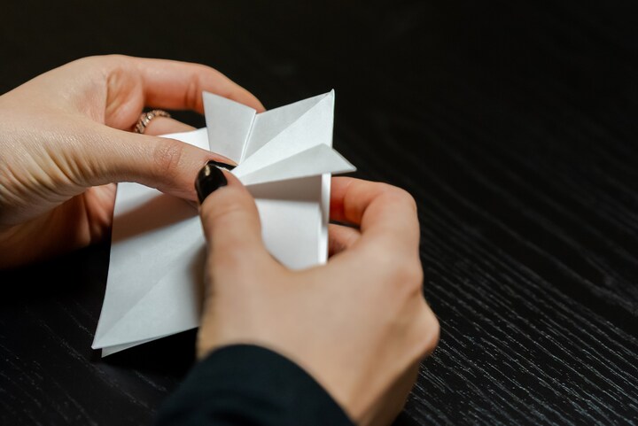Easy Origami Experience in Kyoto Ninenzaka · ☆5.0
