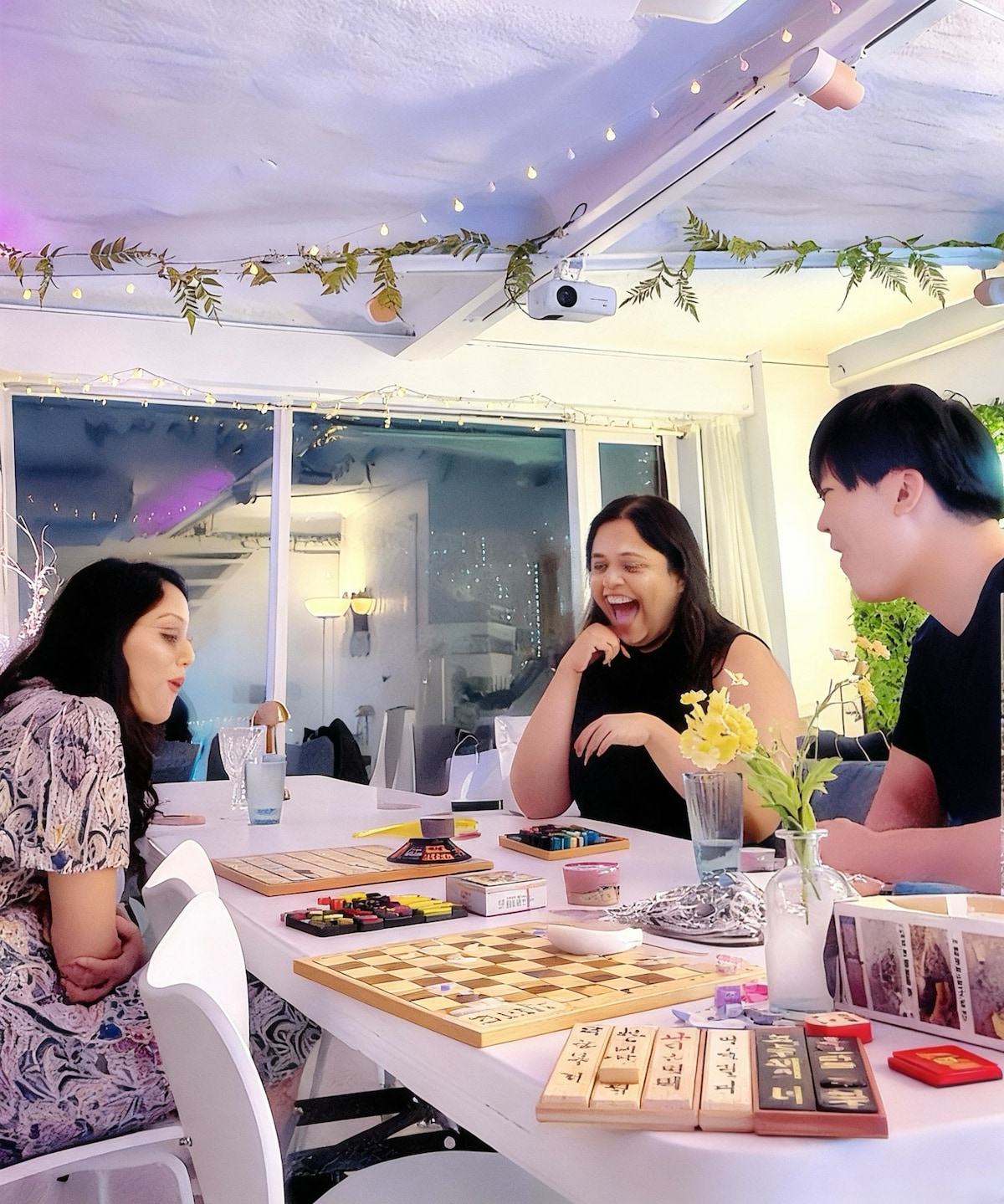 Explore KNight life - kpop and food K-drinks/game