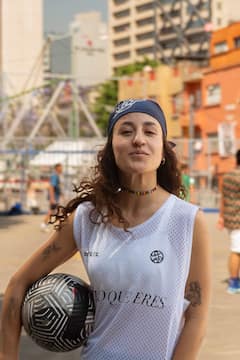 Juega fútbol callejero con un exjugador profesional de la selección mexicana