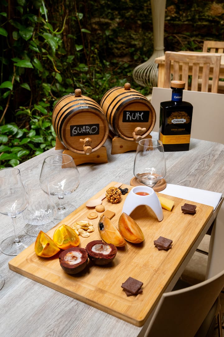 კოლუმბიური ალკოჰოლური სასმელები და მათი შეხამება კარტახენაში