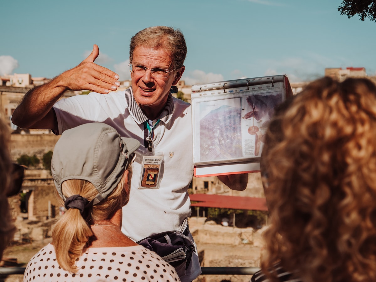 Visit Herculaneum with an archaeologist Tkts incl
