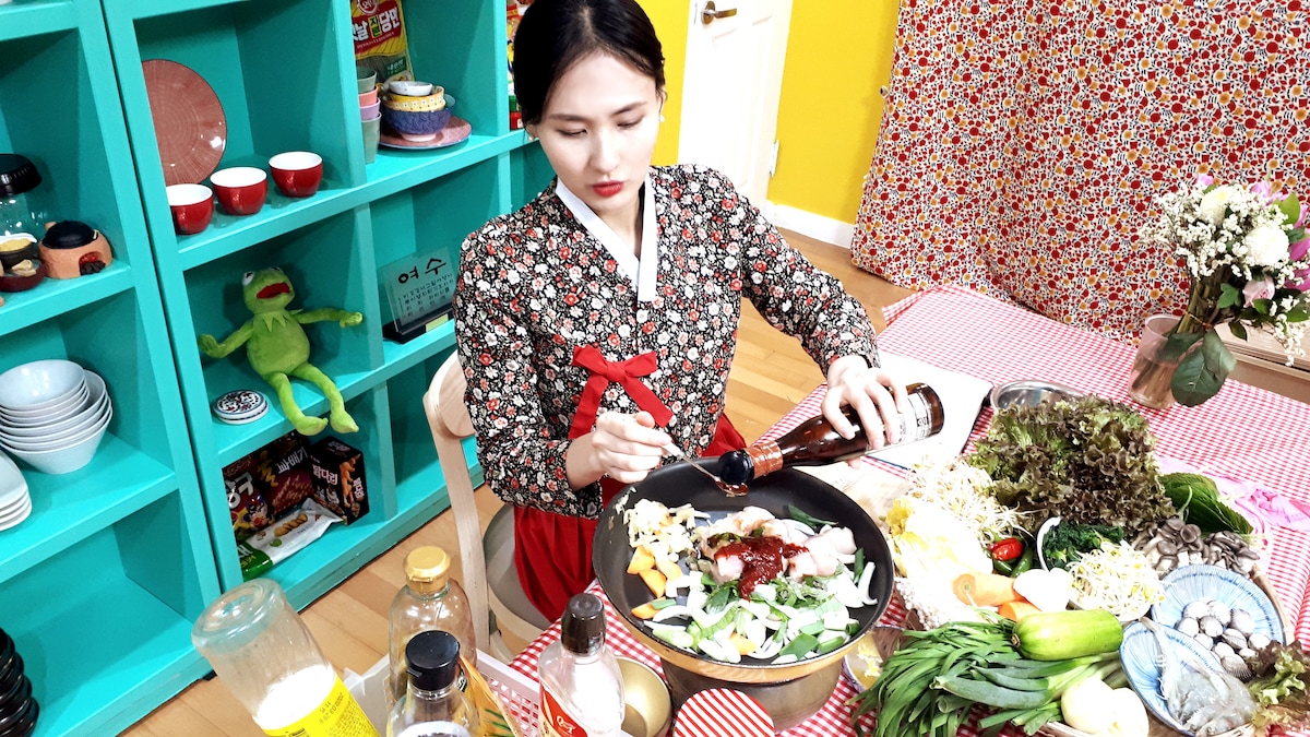 Exotic Cooking at Local Home & Market tour