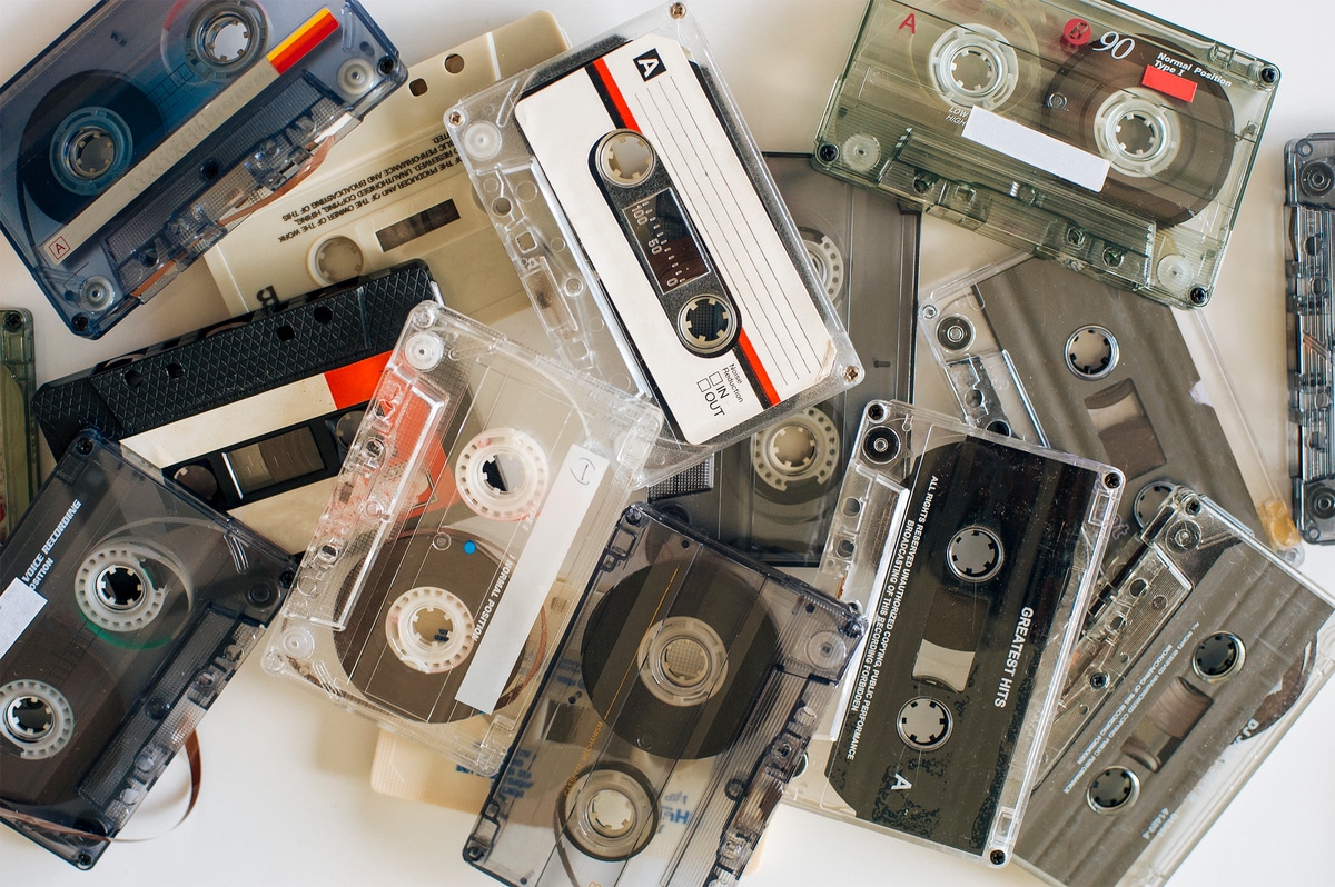 Weave cassette tapes into MusicCloth