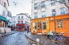Expérience vocale à Montmartre avec une guide soprano