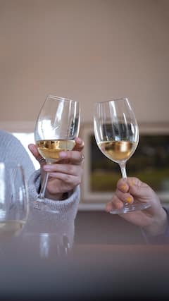 Descubre el mundo del vino espumoso del norte de Portugal