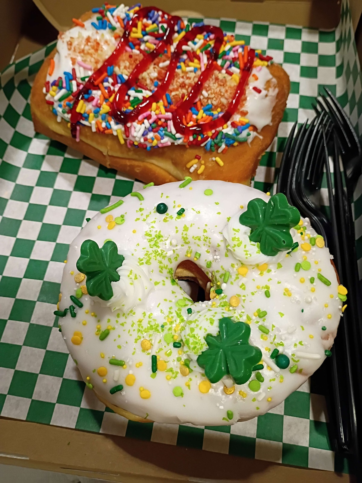 San Diego Donut Tour: Sweet Sites & Tasty Bites