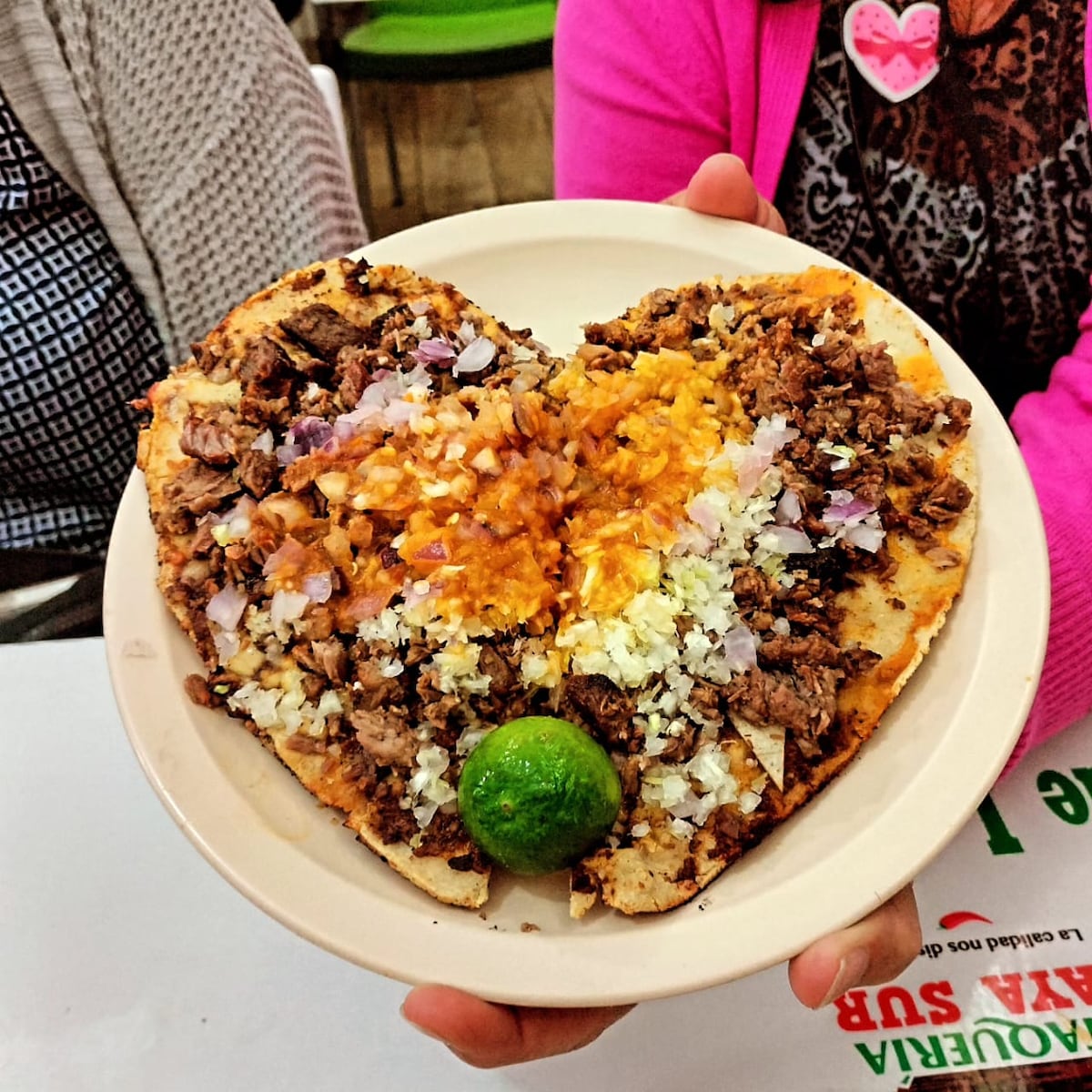 Tour Mazatláns eateries at night with a guide