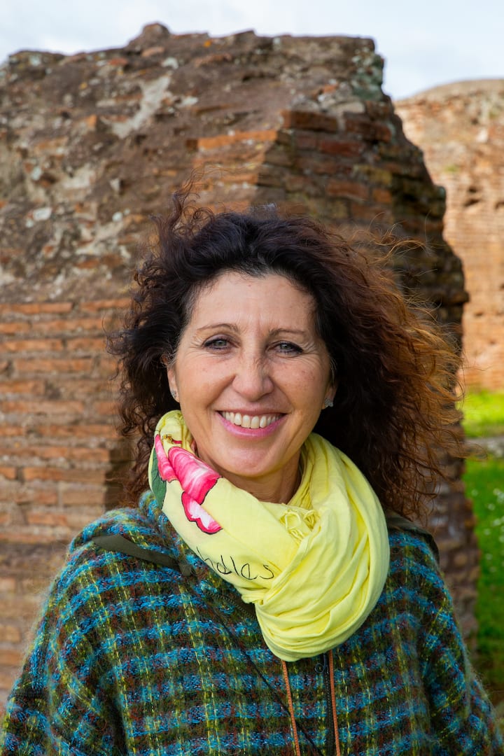 Explora Ostia Antica y disfruta de un aperitivo romano