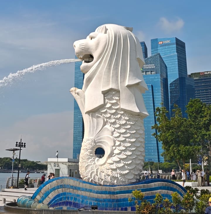 ქალაქის ღირსშესანიშნაობები კერძო მანქანით