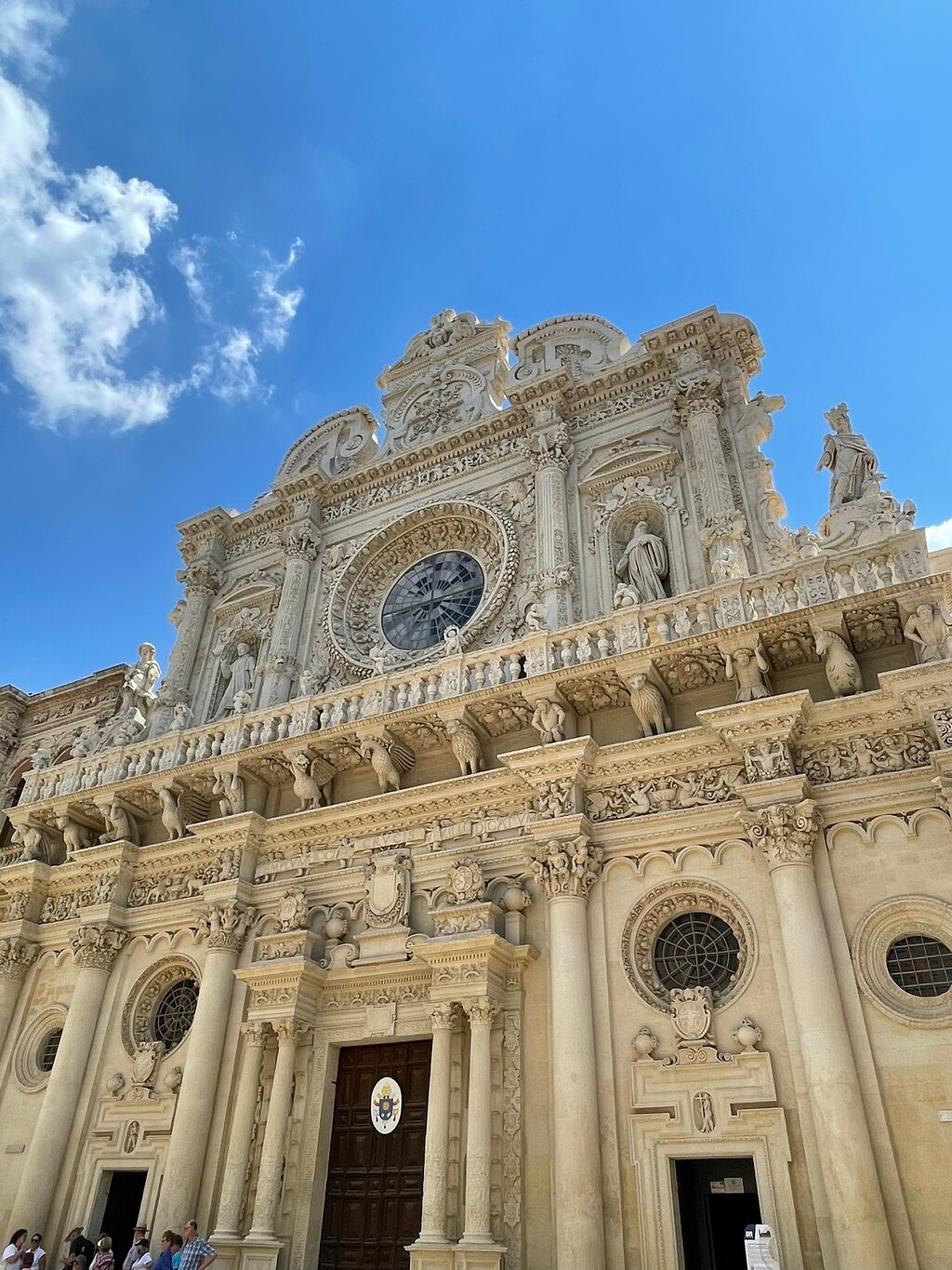 Stroll through Lecce's old town
