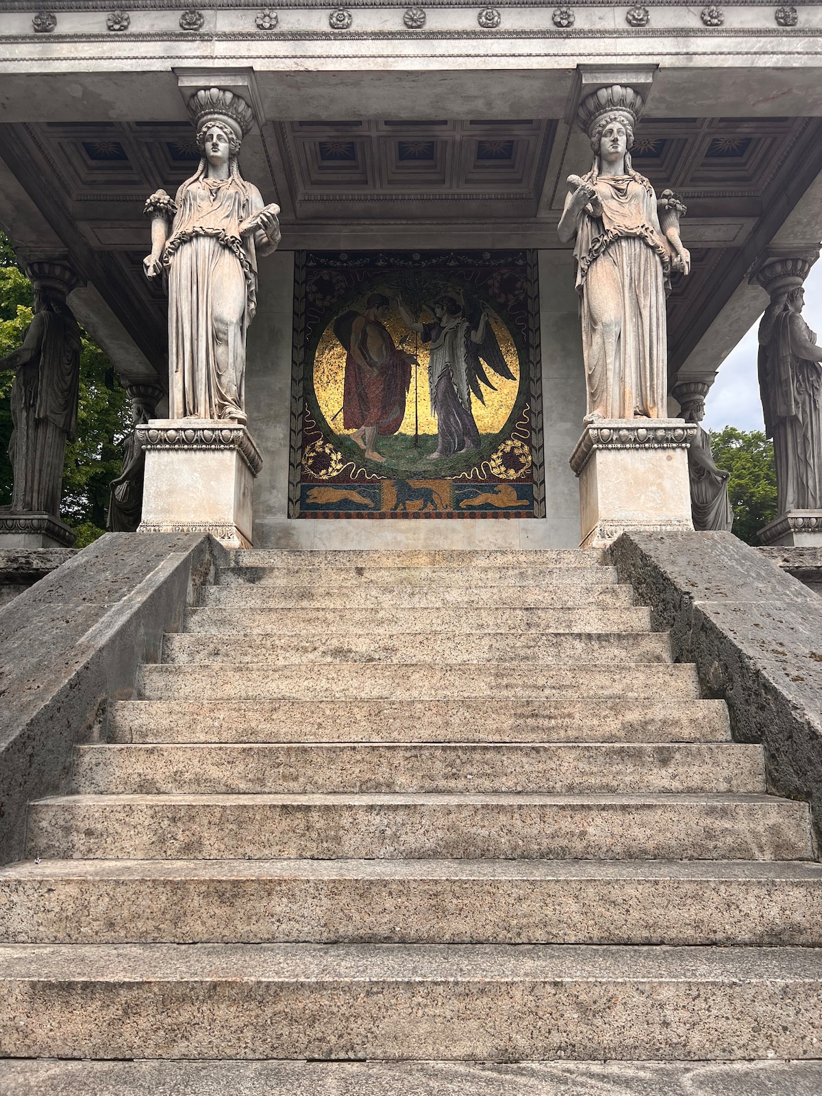 Munichs East: Hitler, Wagner & the Angel of Peace