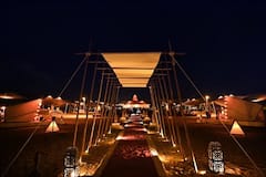 沙丘越野之旅（含沙漠露营晚餐和表演）