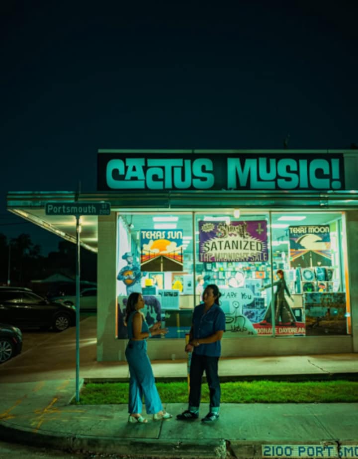 Diggin Houston music & records with Gracie Chavez  5.0