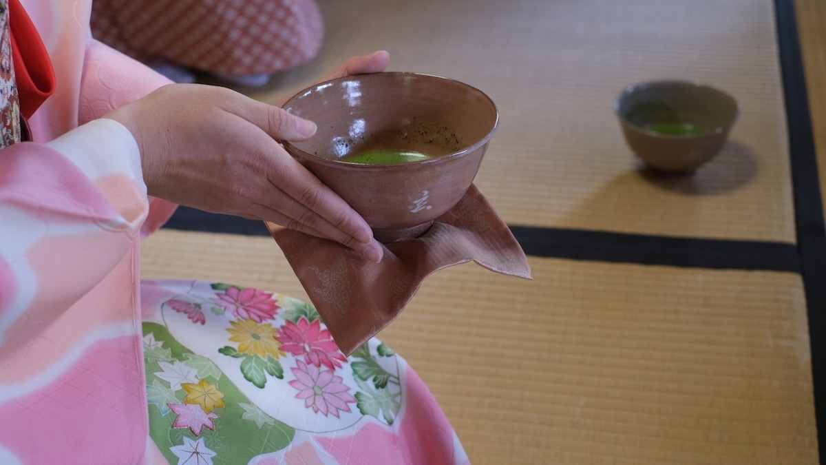 A private historical Tea Room with Tea & Sushi